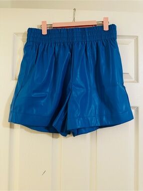 Blue Women's faux leather Elastic Waist Shorts